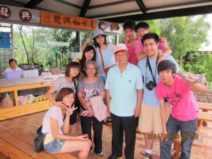 296338_255875887767228_100000344555699_870347_5966857_n